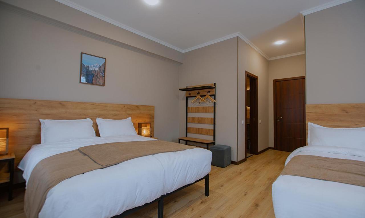 Northgate Hotel Kazbegi Exterior photo
