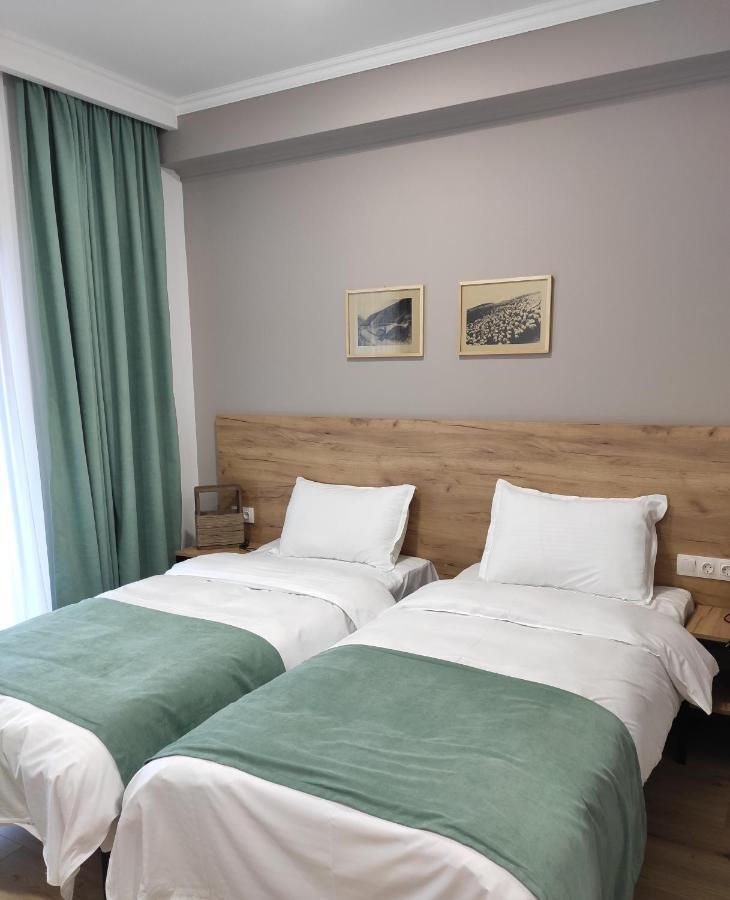 Northgate Hotel Kazbegi Exterior photo