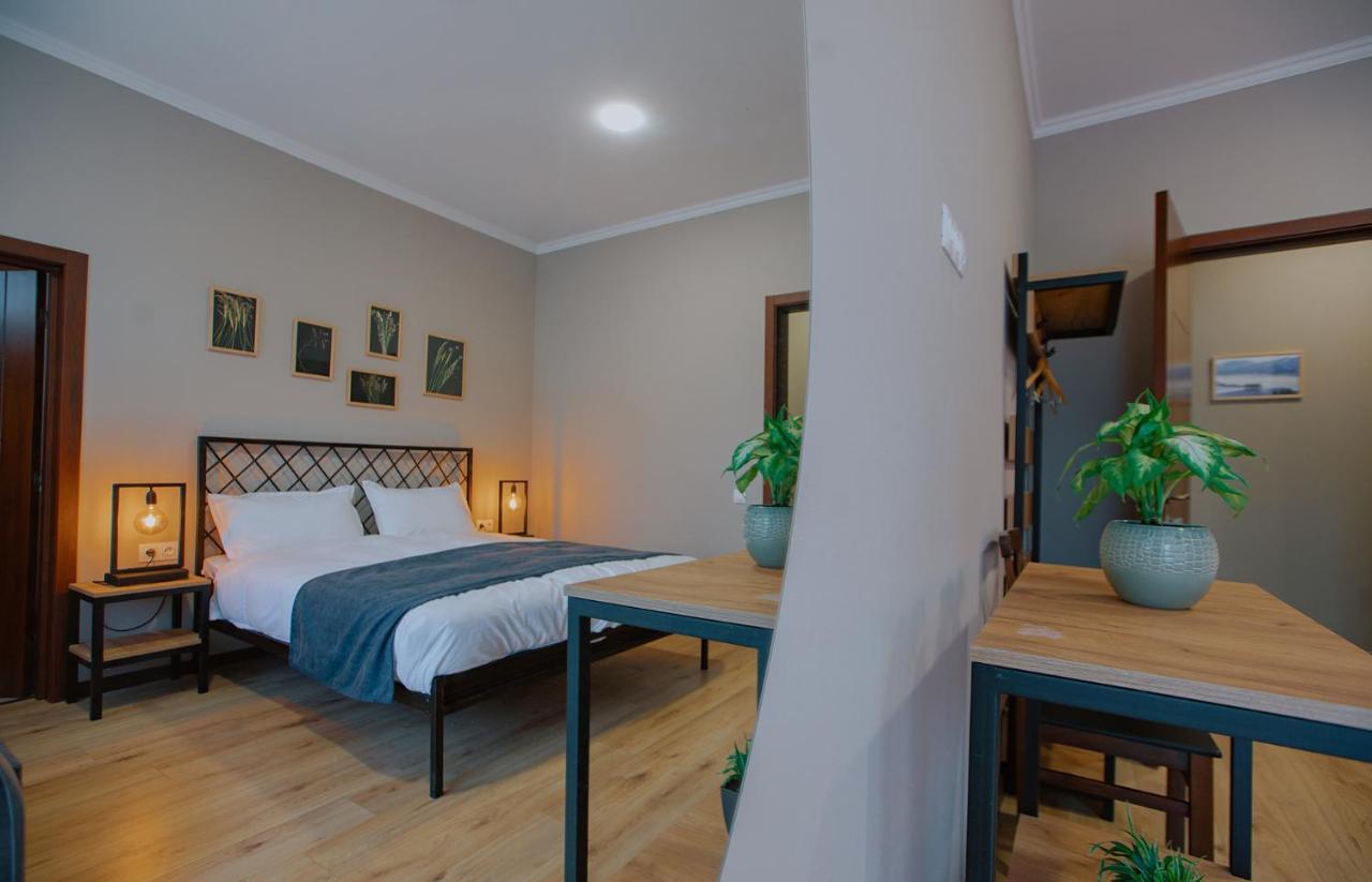 Northgate Hotel Kazbegi Exterior photo